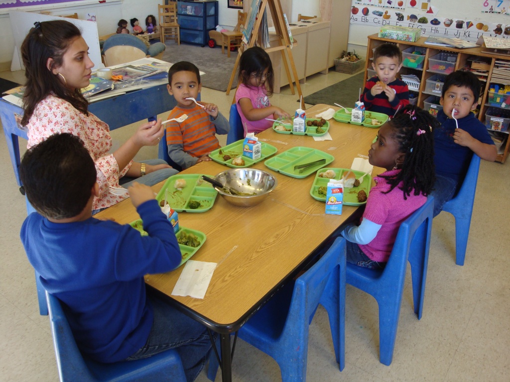 Children at Harlem Academy Participate in the Child Care Food Program
