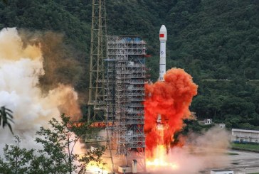 Chinese Rocket Lands in the Atlantic Ocean, Uncontrolled